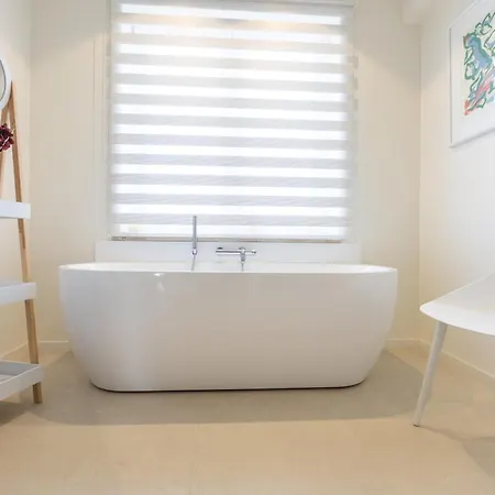 Apartmán Lecomte - Sunshine Paradise 191 *