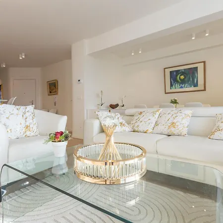 Apartamento Lecomte - Sunshine Paradise 191