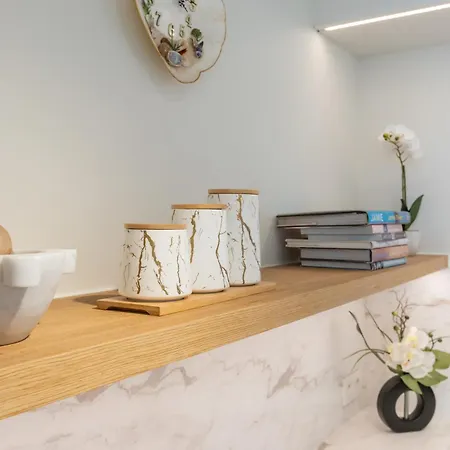 Lecomte - Sunshine Paradise 191 Apartment