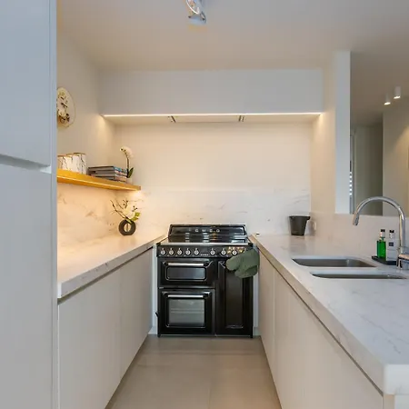 Lecomte - Sunshine Paradise 191 Apartament *